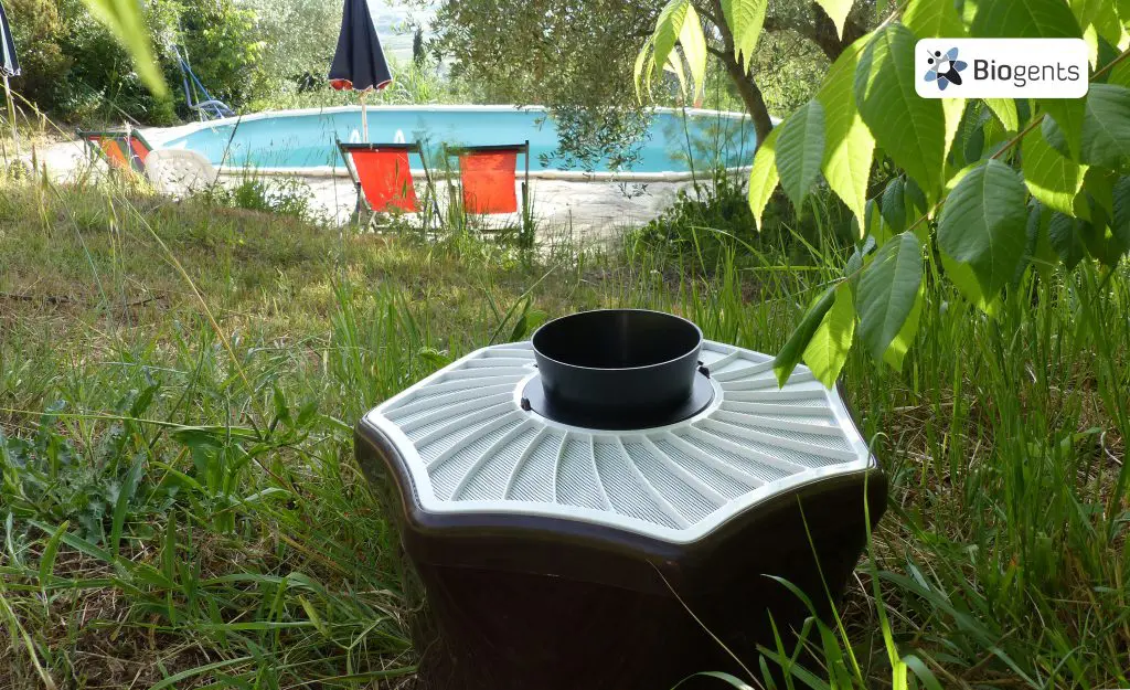 Piège en bord de piscine